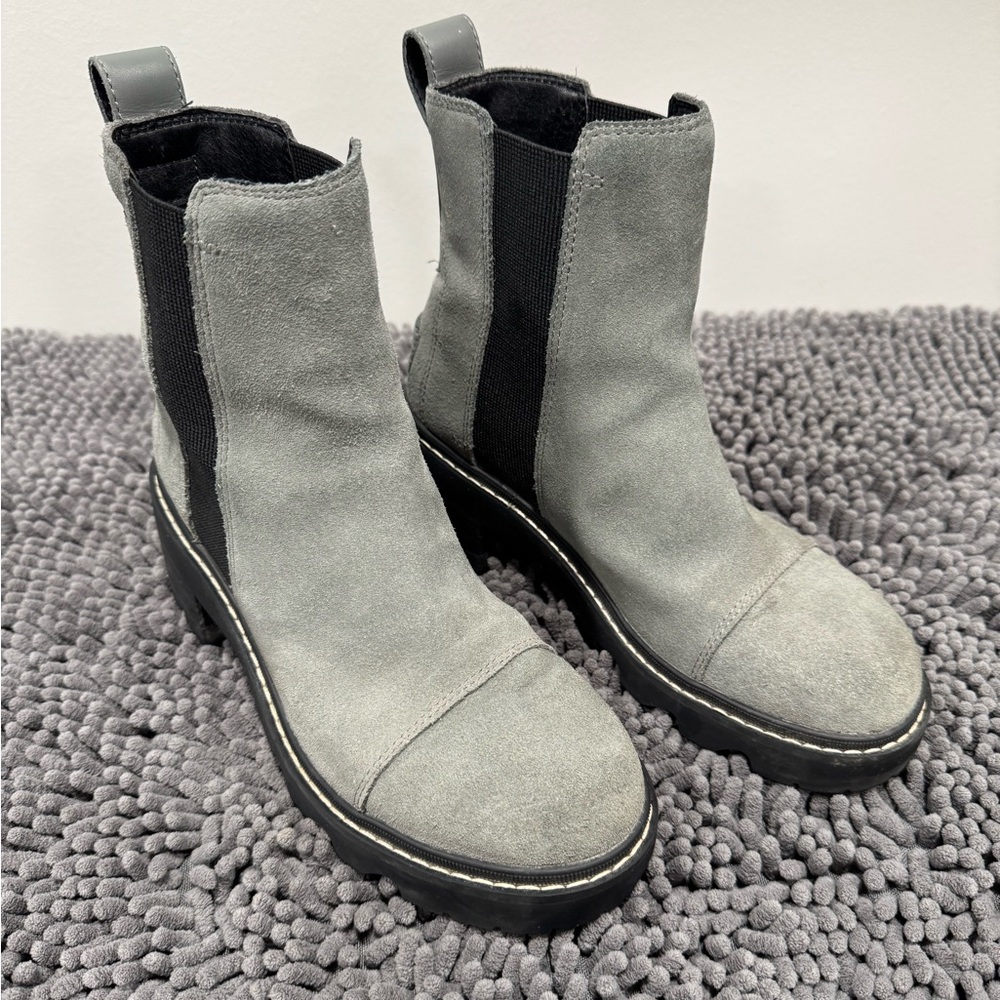 SOREL Women’s Joan Now Chelsea Boot